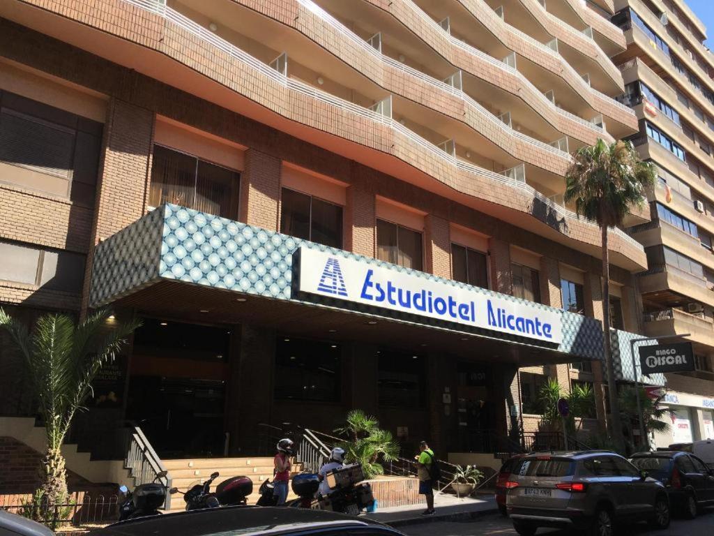 Suite Con Terraza En El Centro De Alicante Exterior foto